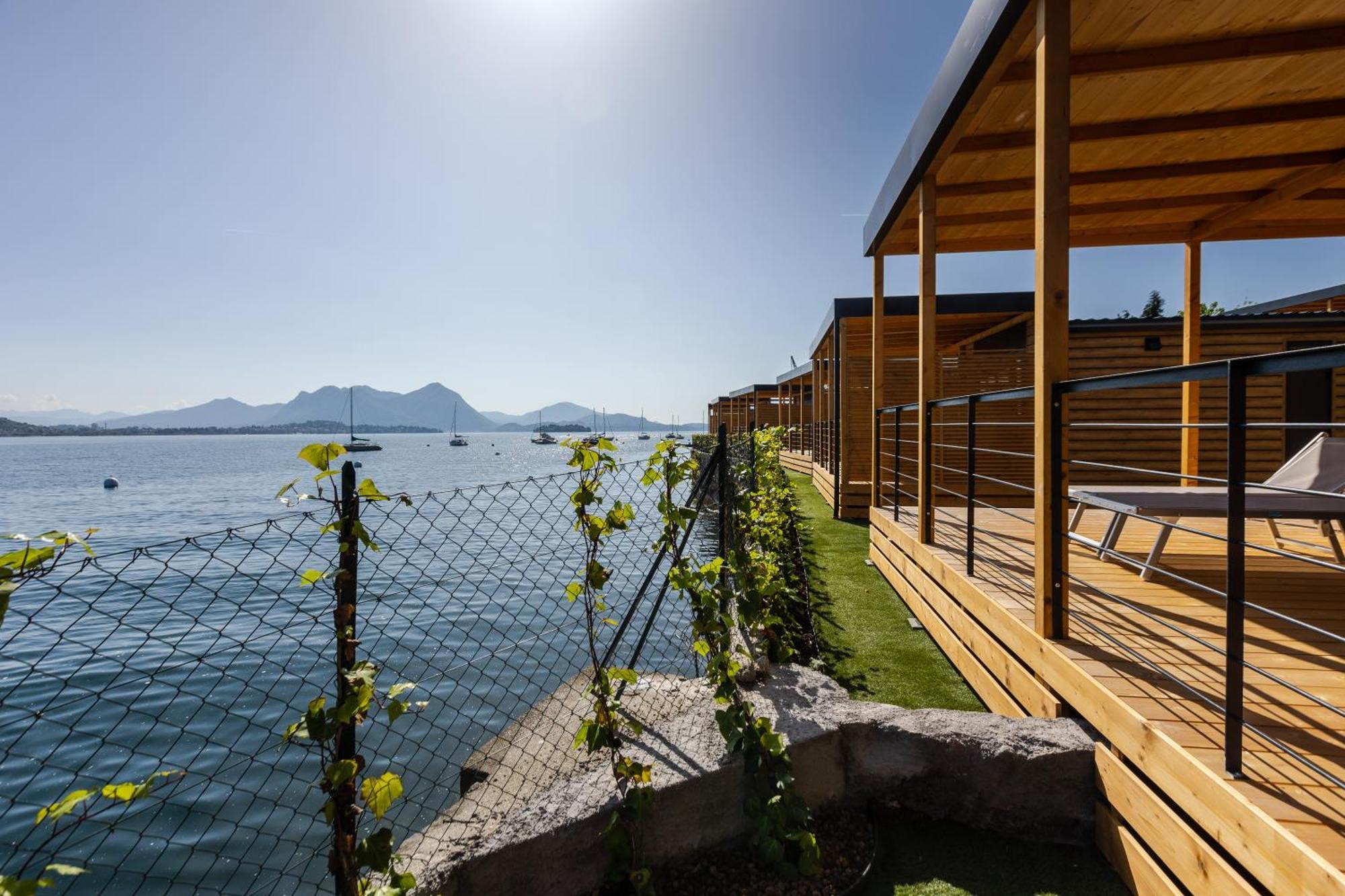 Maggiore Bay *
